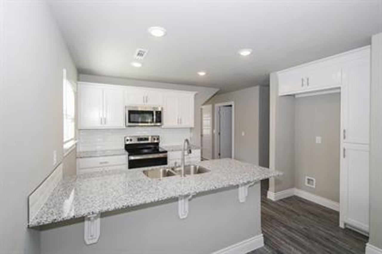 604 E Osage Trce - Photo 5 of 20