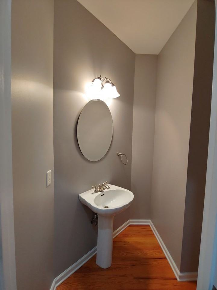 7873 Laurelton Dr - Photo 2 of 19