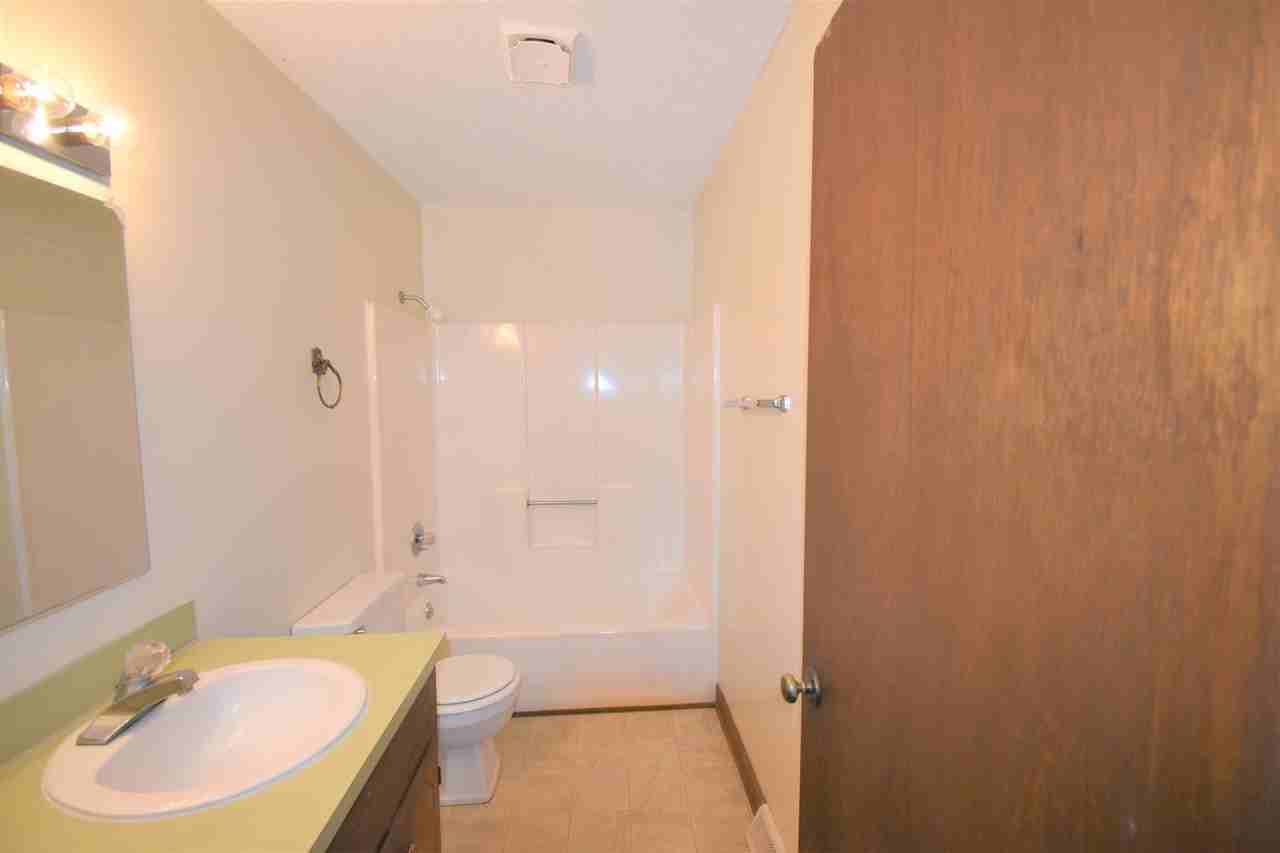 224 Pinecrest Dr - Photo 7 of 10