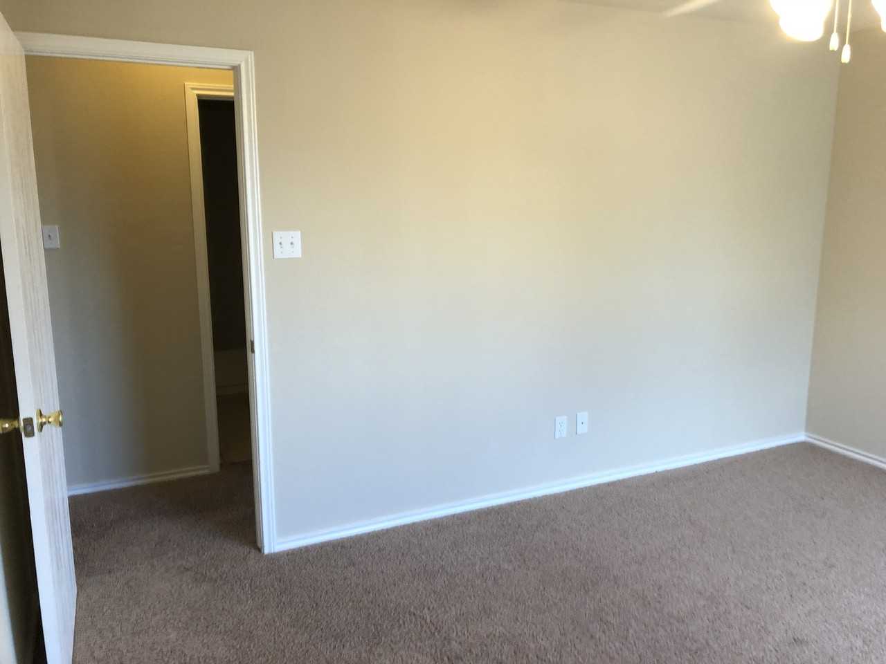 711 Encanto Dr - Photo 7 of 16