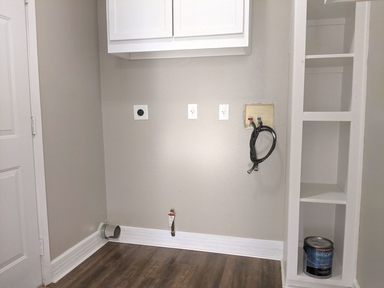 1109 Phoenix St - Photo 7 of 18