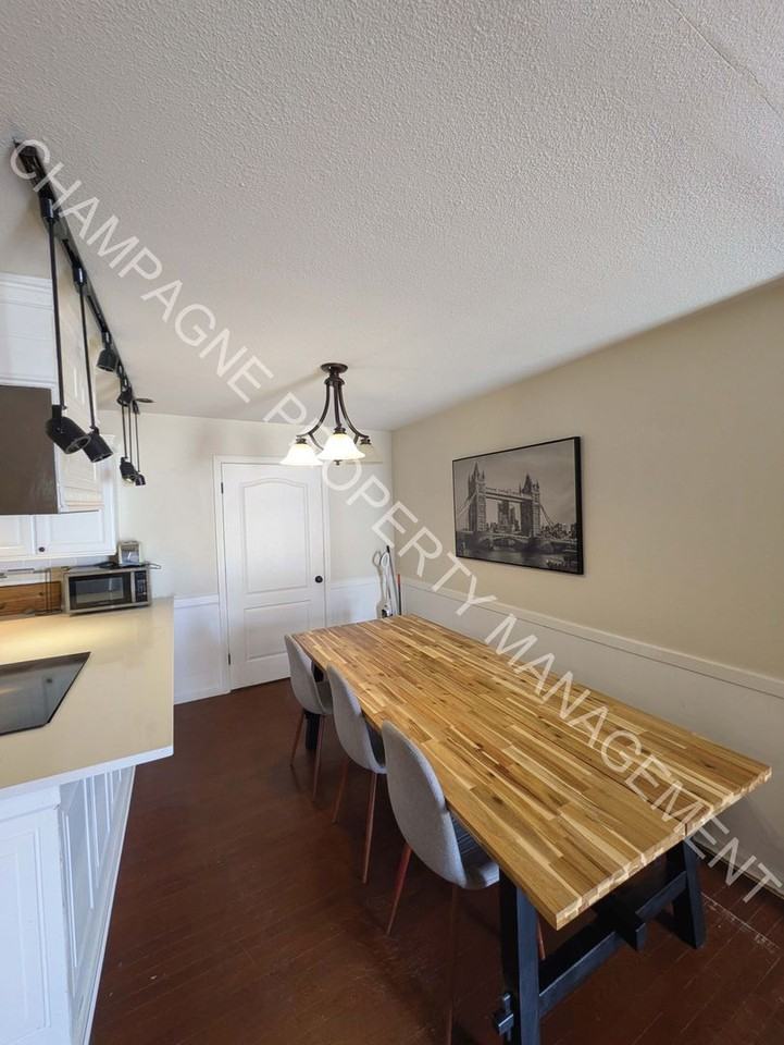 6409 E 110th St - Photo 5 of 23