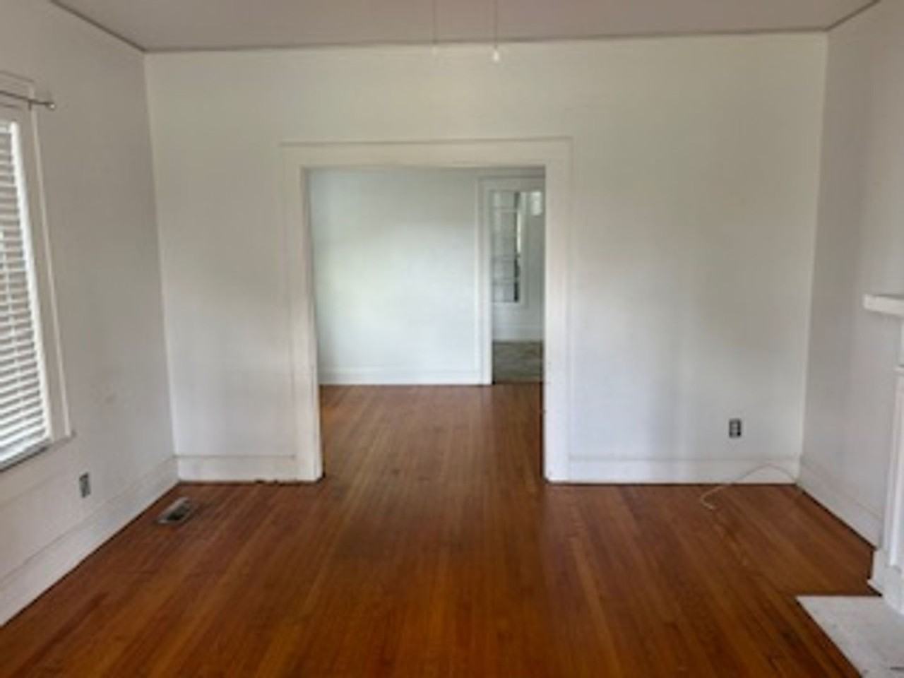 648 E College Ave - Photo 2 of 9