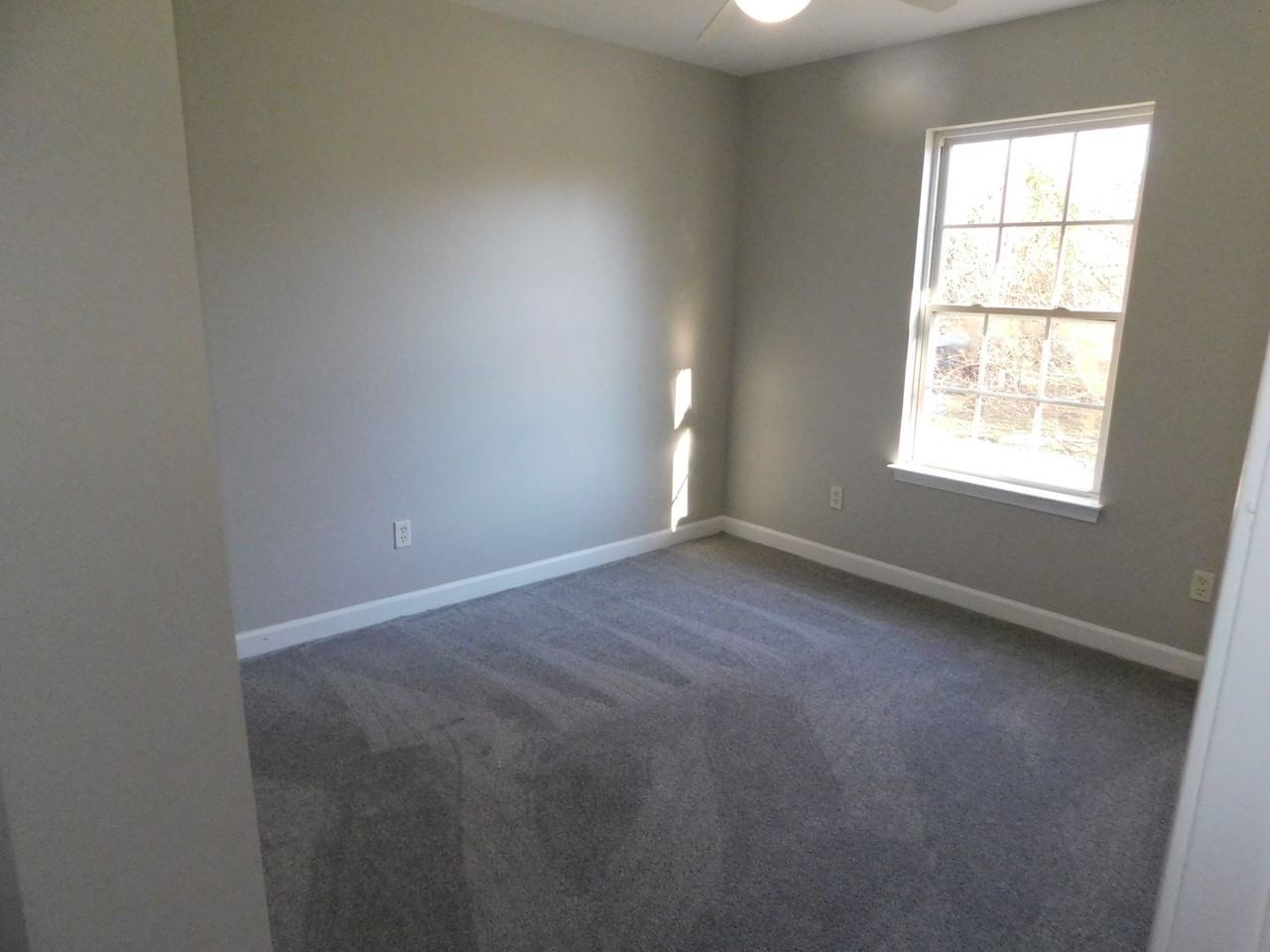 7618 Fallow Ln - Photo 5 of 23