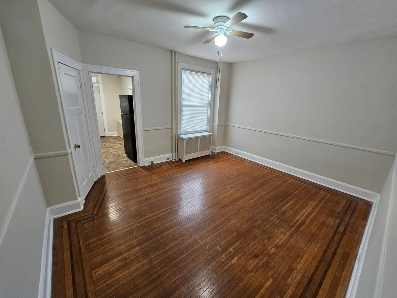 3406 Kenyon Ave - Photo 4 of 15