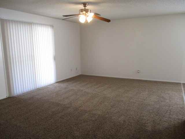 1642 S West St - Photo 4 of 22