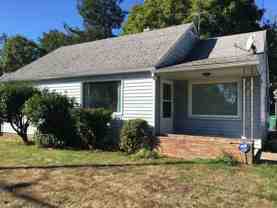 825 Se 141st Ave - Photo 1 of 1