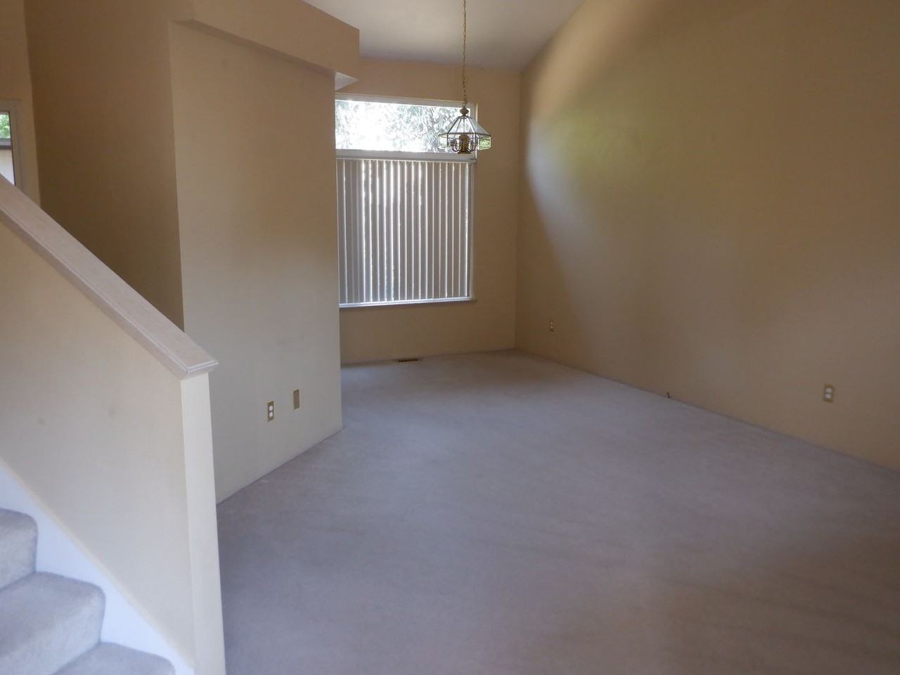 5610 Mount Baker St Se - Photo 2 of 13