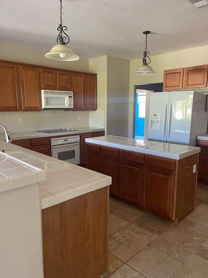 11916 Grecian Laurel Dr - Photo 5 of 20