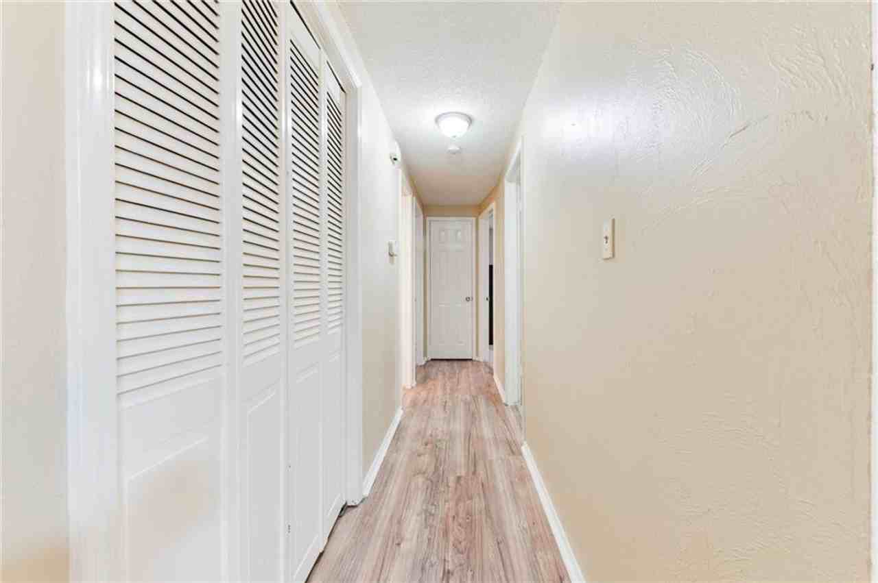 3712 N Markwell Ave - Photo 6 of 30