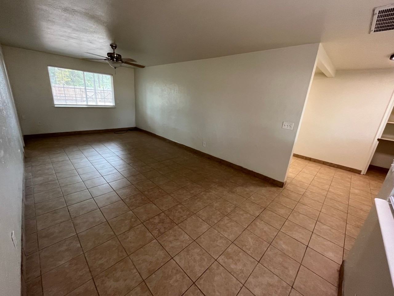 12975 Houston Ave - Photo 2 of 16