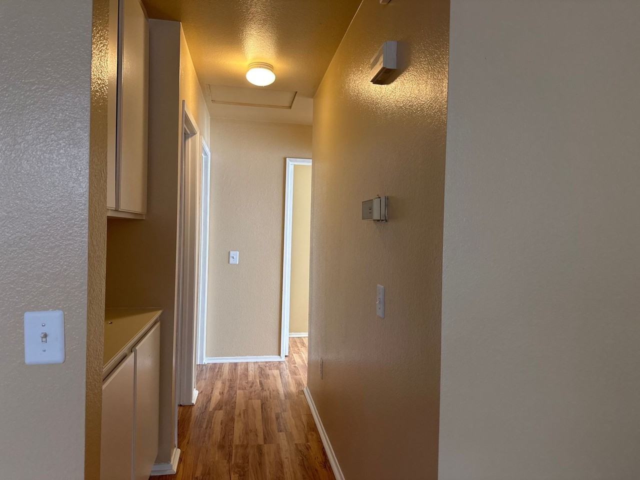 36827 Auburn Ct - Photo 7 of 13