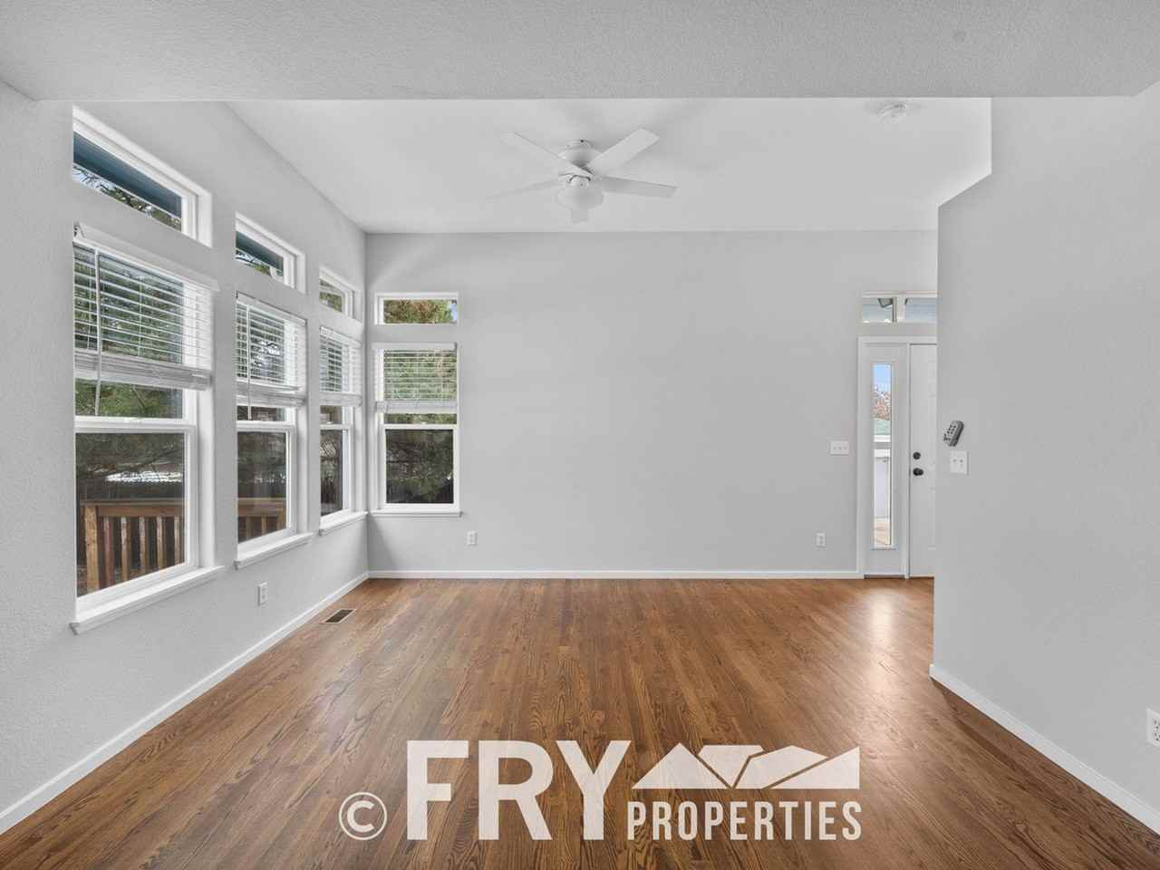 805 Union St - Photo 6 of 20