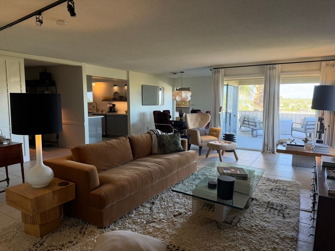 2022 Southridge Dr - Photo 2 of 31