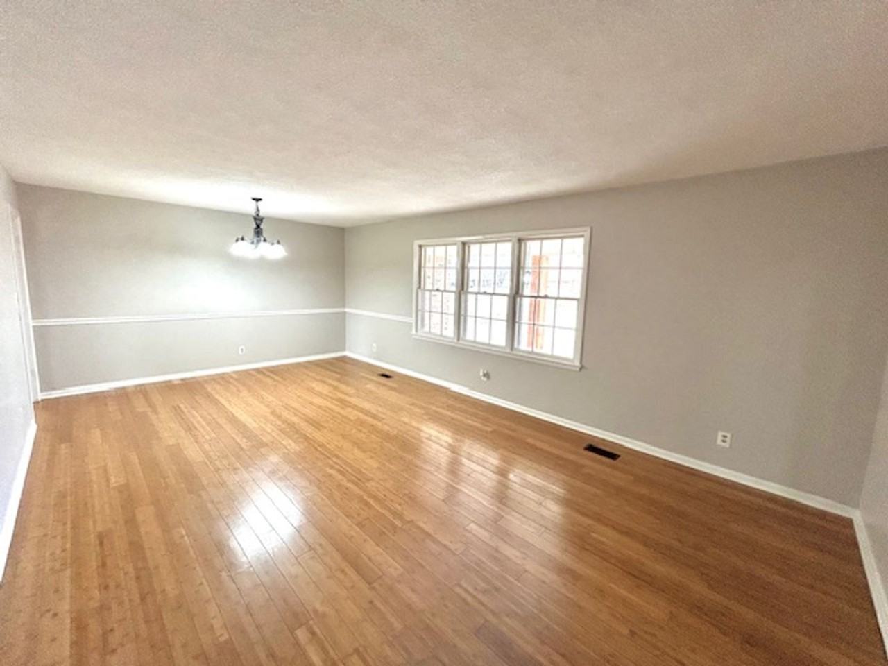 1929 Woodmead St Sw - Photo 5 of 24