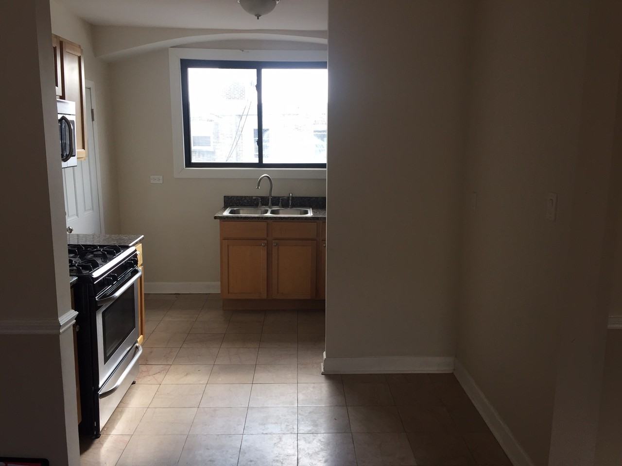 N Spaulding Ave #3W - Photo 4 of 8