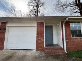 featured image of 1200 S El Paso Ave