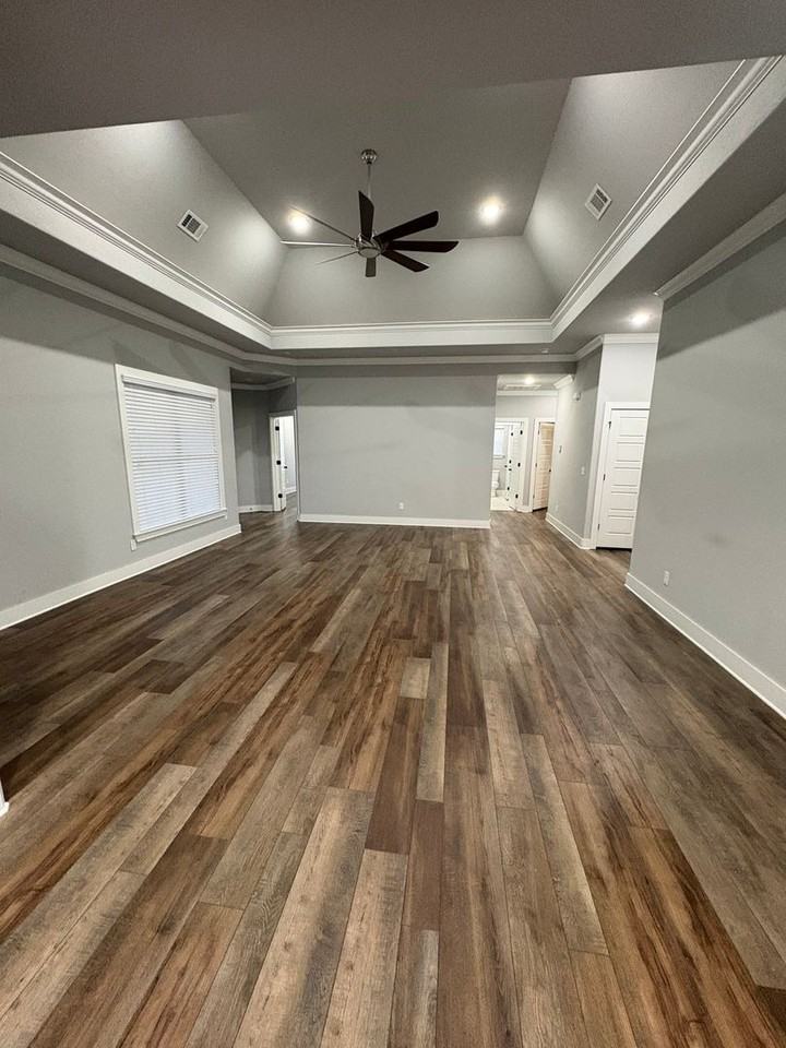 3211 Sw Warberry Ave - Photo 3 of 17