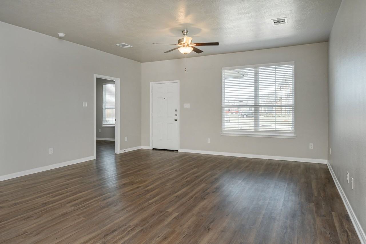 2011 Vintage Farms Way #1 - Photo 6 of 41