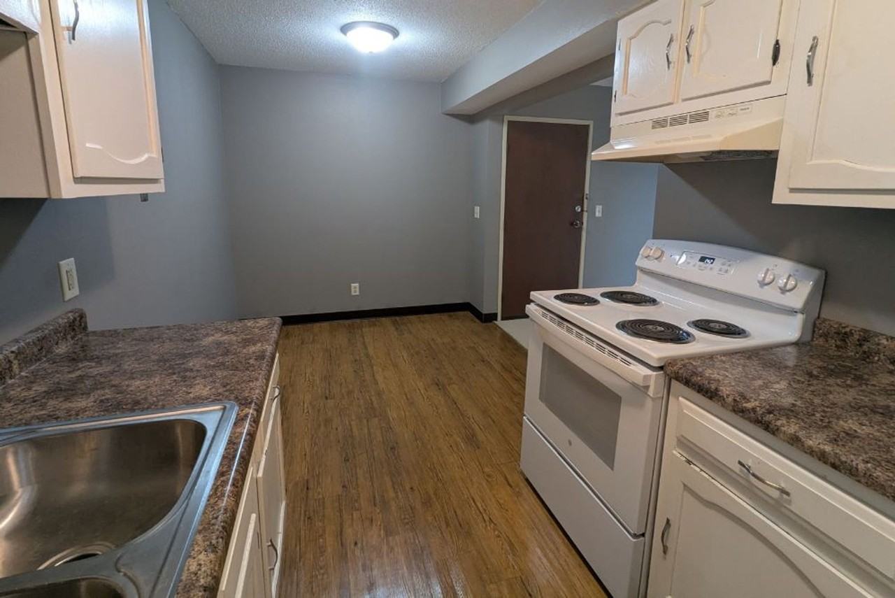 Midland Apartments: 3748 W 9th - Photo 6 of 9