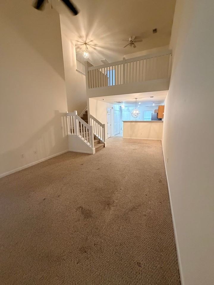 602 East Ave - Photo 7 of 26