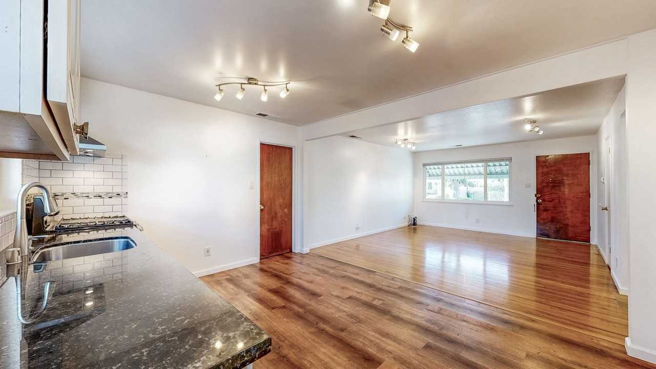 1442 3rd St - Photo 7 of 35