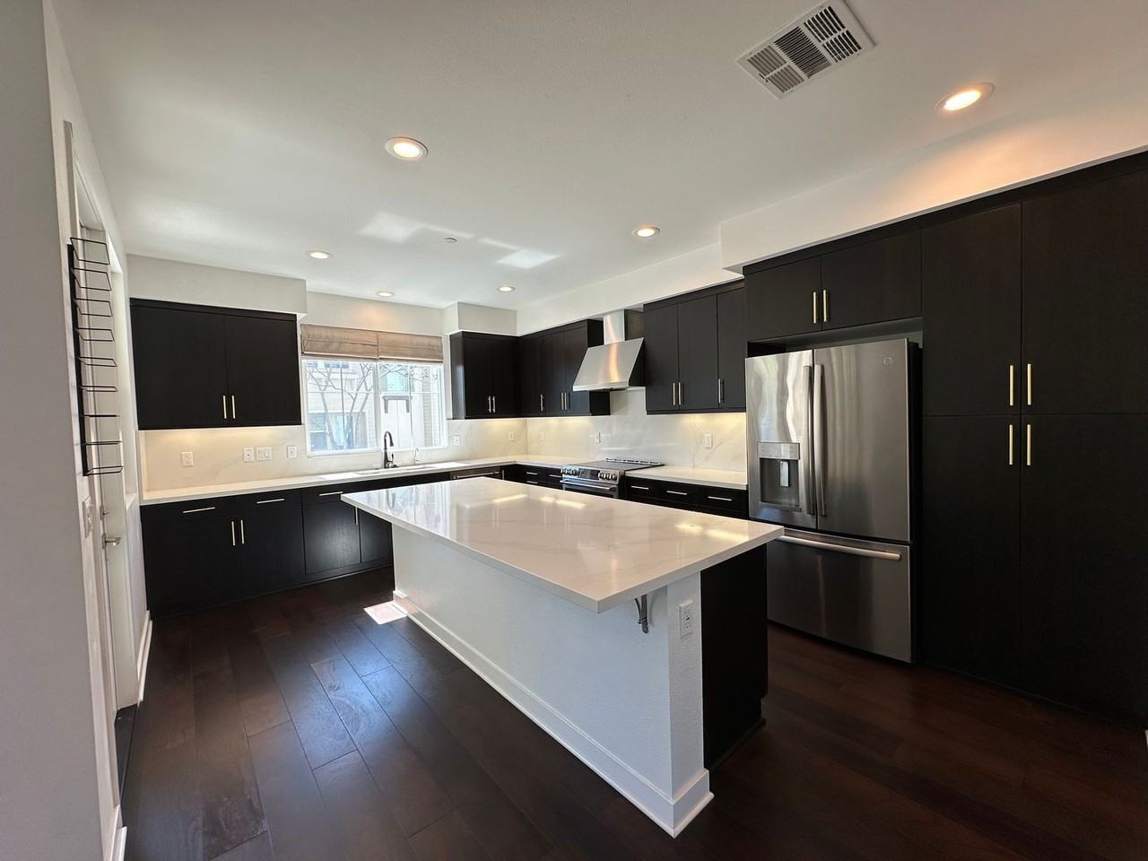 5687 Ekwill St #105 - Photo 4 of 28