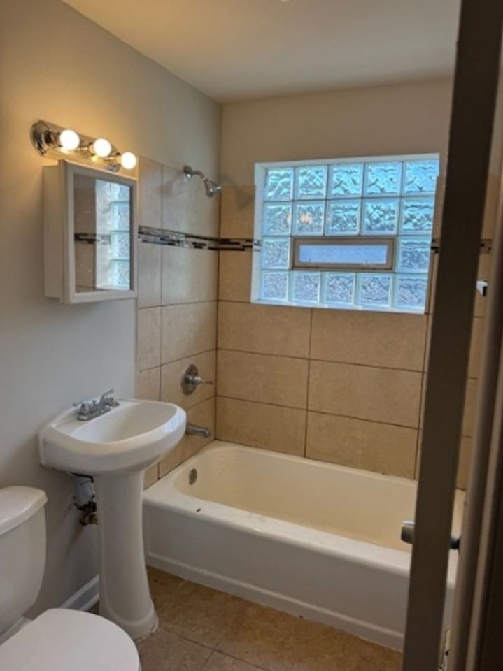 13034 Honore Street - Photo 2 of 16