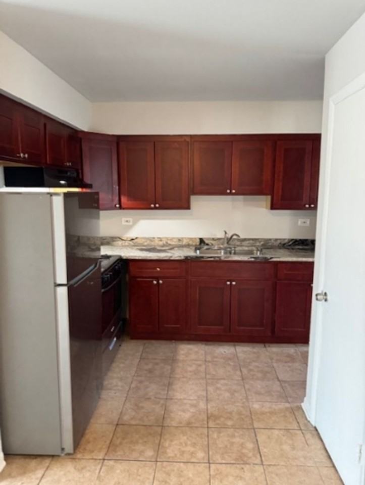 13034 Honore Street - Photo 4 of 16