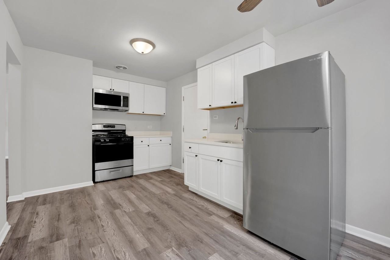 7138 Riverside Drive - Photo 2 of 11