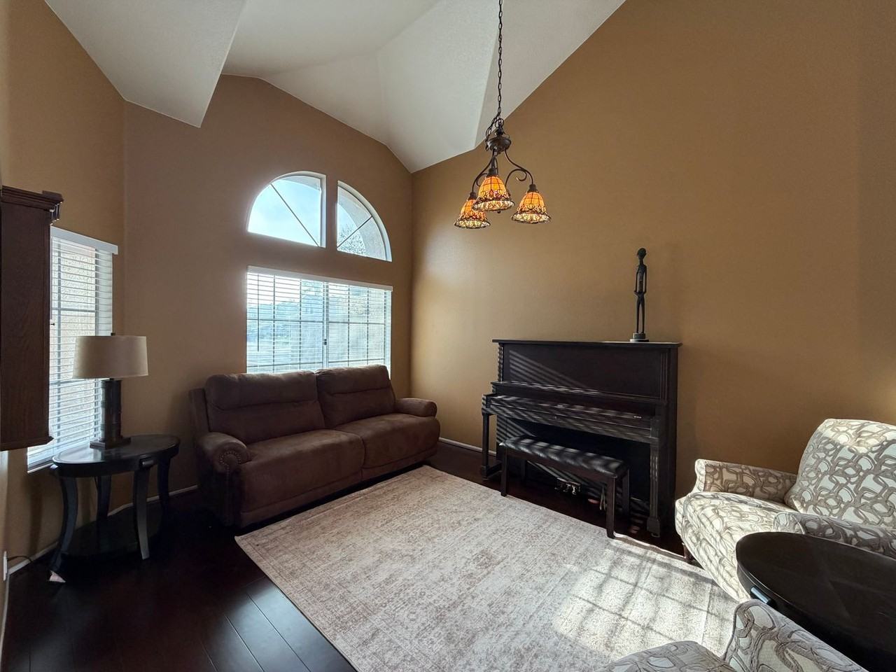 1848 Eastgate Ave - Photo 3 of 22