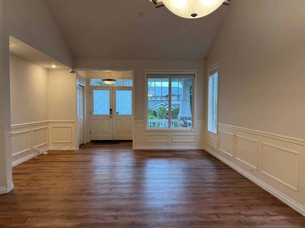 13211 Ne 92nd Way - Photo 5 of 30