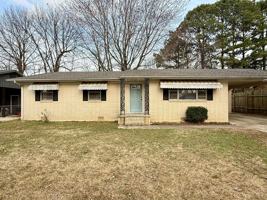 featured image of 407 Taylor St