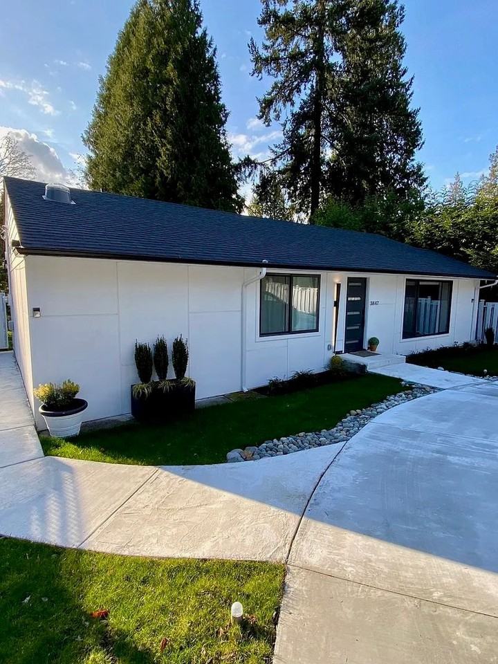 3847 94th Ave Ne - Photo 2 of 18