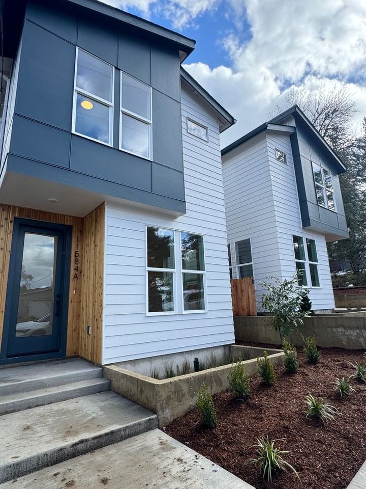 L0652 - Photo 4 of 38