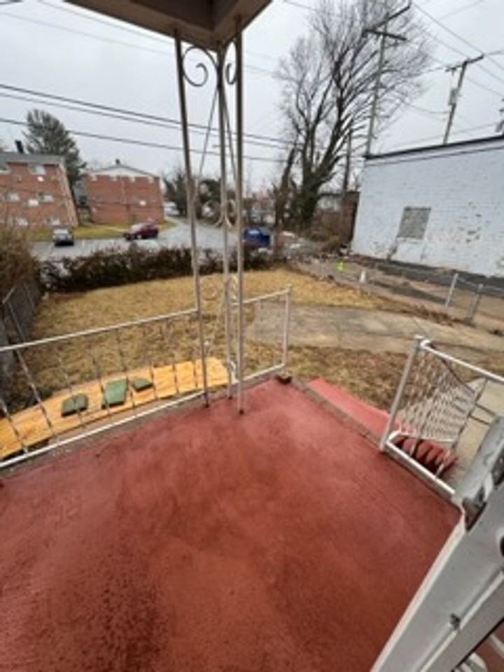 4007 Bancroft Rd - Photo 5 of 26