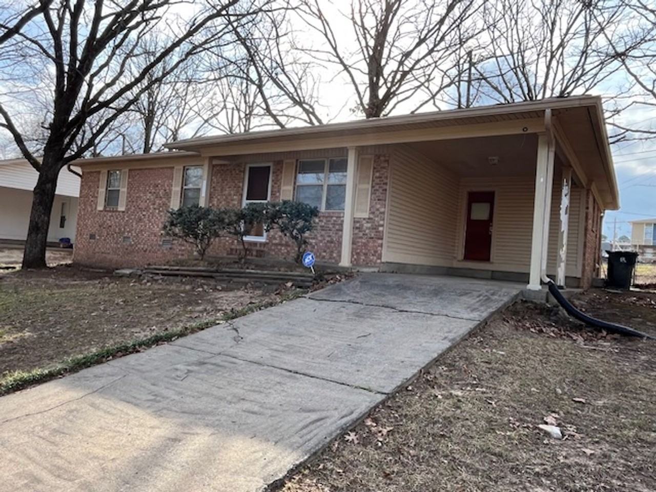 11121 Beverly Hills Dr - Photo 2 of 30