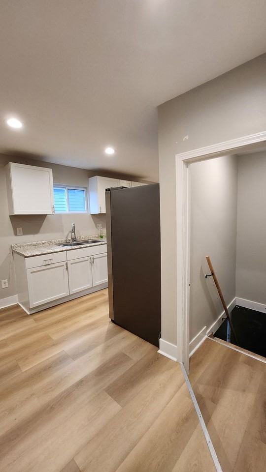 4630 Farrington Ave - Photo 6 of 11