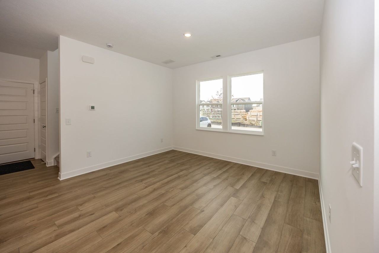 17273 Wellburn Dr - Photo 7 of 21