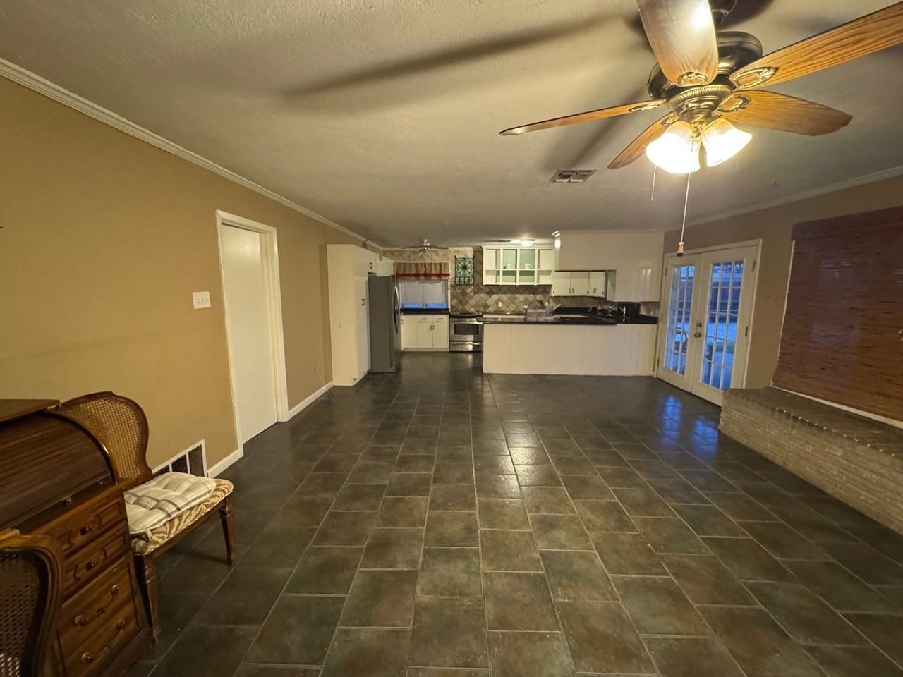 279 Lazy Acres Dr - Photo 5 of 16