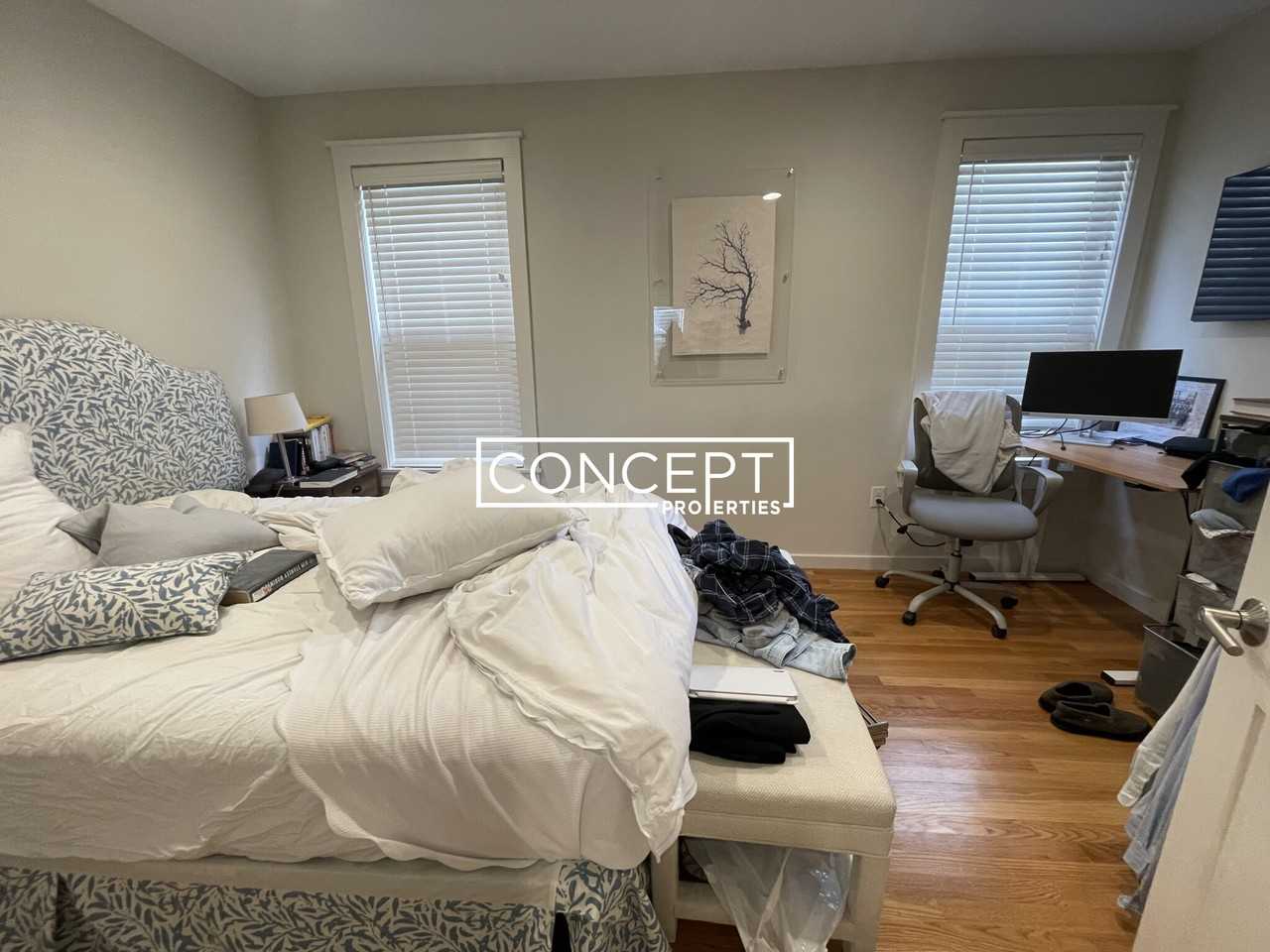 568 Green St #1 - Photo 4 of 8