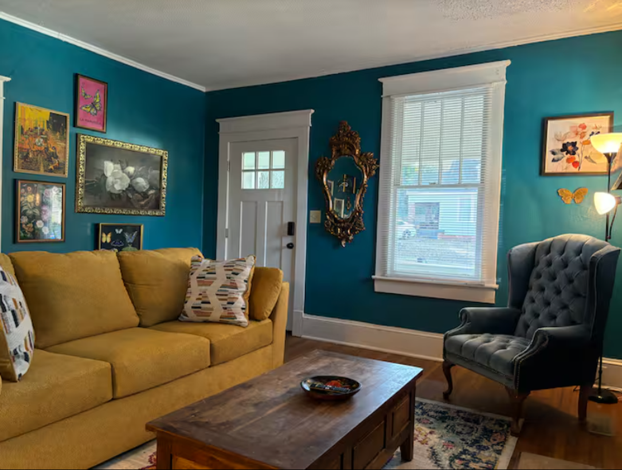 611 Goodwin Ave - Photo 2 of 15