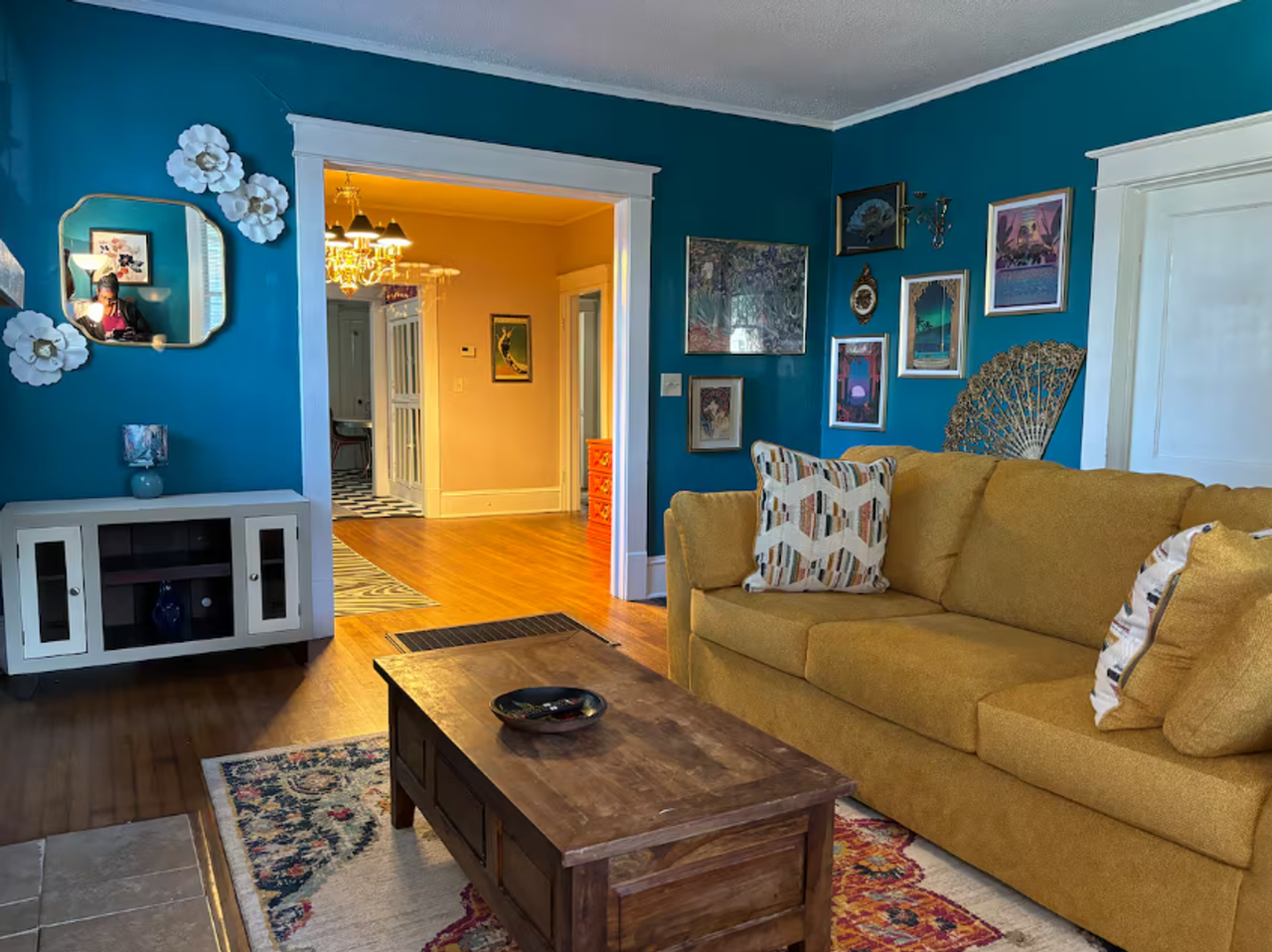 611 Goodwin Ave - Photo 3 of 15