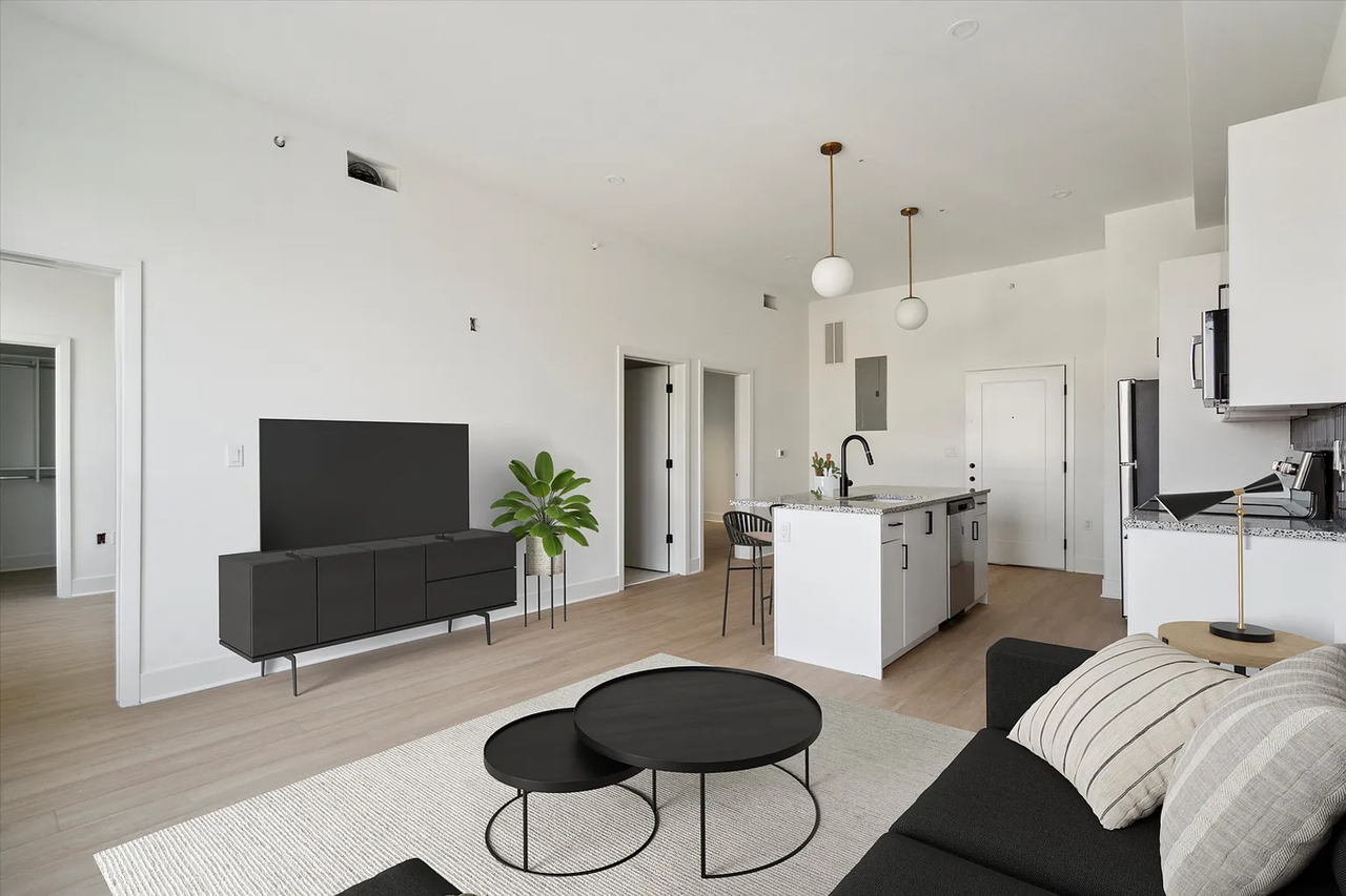 1643 N 2nd St - Photo 4 of 19