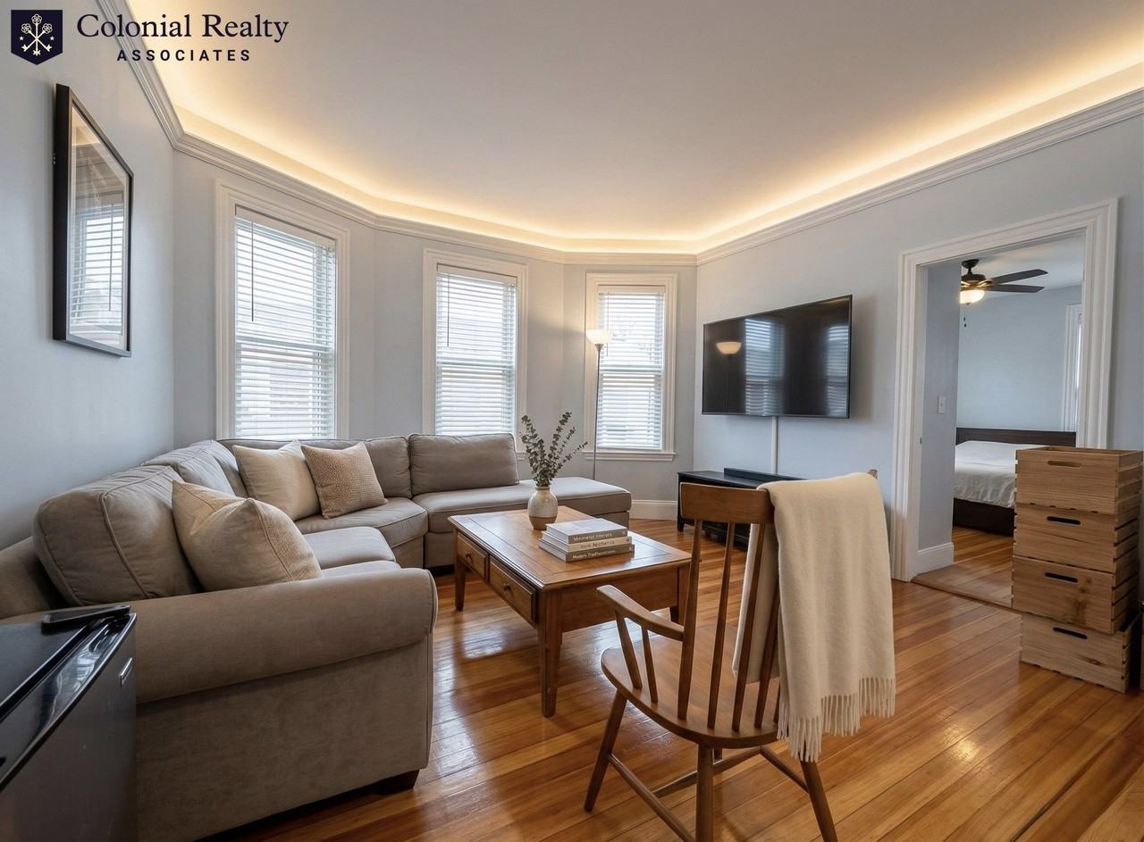 24 Farrington Ave #3 - Photo 5 of 10