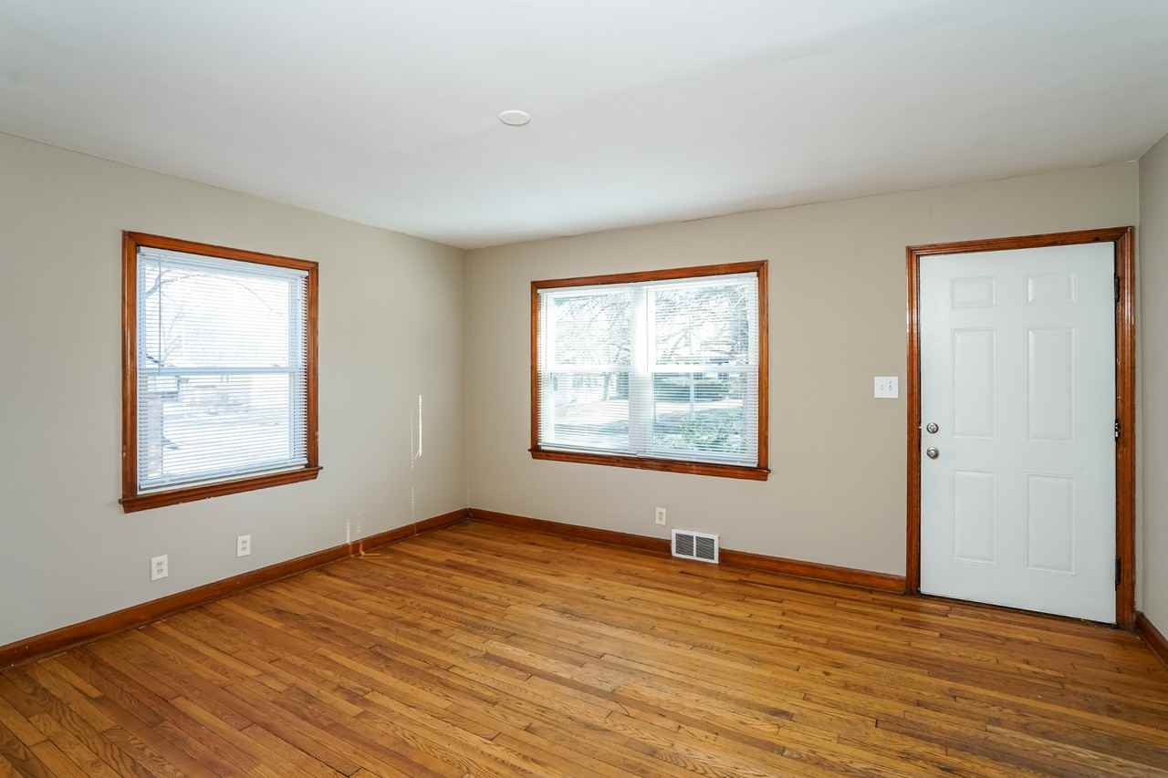 4963 N 73rd St - Photo 3 of 15
