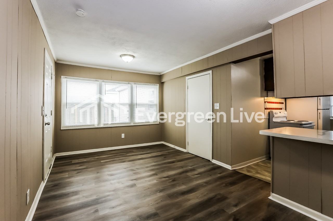 4771 Payton Ave - Photo 4 of 15