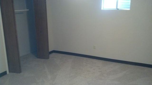 5521 Bobby Jones Blvd - Photo 3 of 6