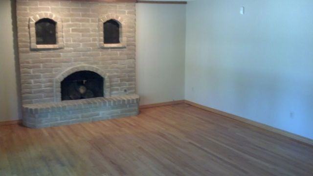 5521 Bobby Jones Blvd - Photo 4 of 6