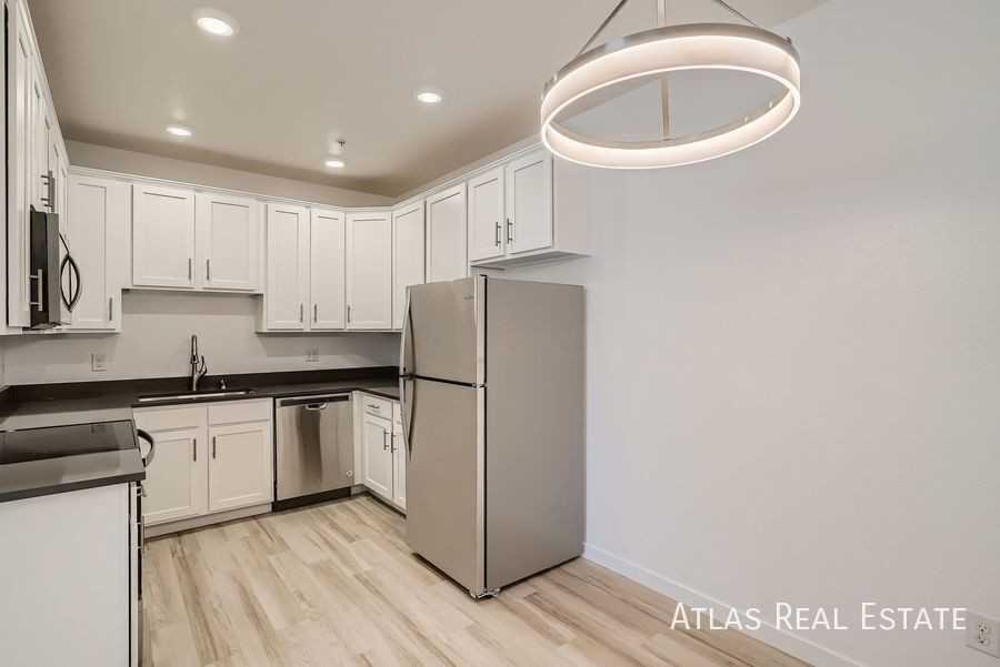 15504 E Arizona Ave - Photo 2 of 9